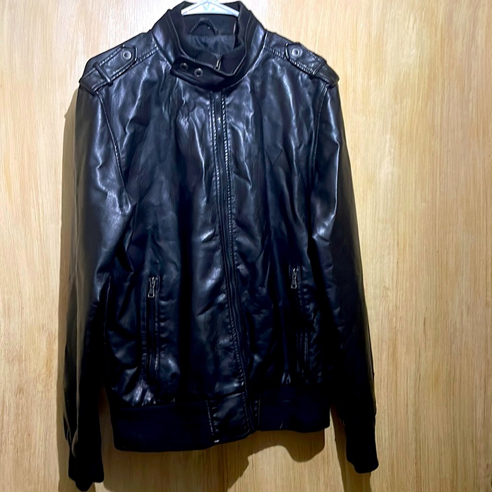 GUESS Faux leather black jacket size medium
